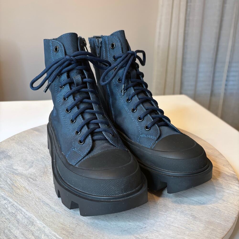 Jeffrey Campbell Lug Sole Combat Boots Black Blue Platform Women's Size 7.5 Zip - Picture 4 of 11